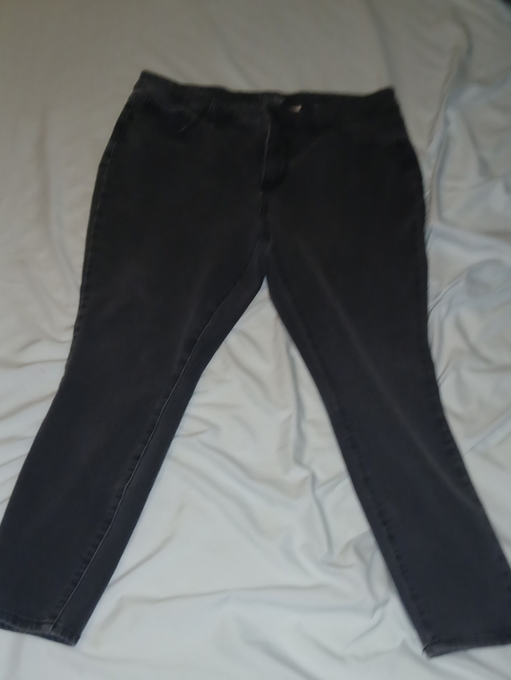Women's Black Stretch Jeans